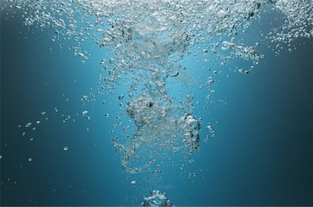 �ȼ���ˮ��Σ�������˃�ͯ��ʲô���ܺȼ���ˮ